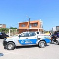 Vuelca camioneta en calle República de Perú