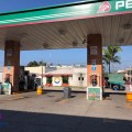 Tres gasolineras sin combustible en Vallarta