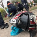 Motociclista se impacta contra camellón