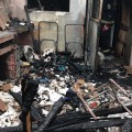 Se salvan tres mascotas de la explosión e incendió.