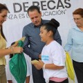 Bahia de Banderas otorgará becas a 20 mil alumnos