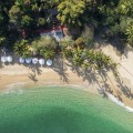 Un nuevo concepto de club de playa en medio de la naturaleza