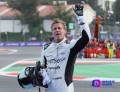 Brad Pitt enloquece al público en el GP de México