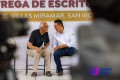 El alcalde Héctor Santana y el gobernador  Miguel Ángel Navarro Quintero entregan escrituras a habitantes de Villas Miramar en San Vicente.