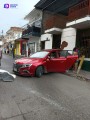 Abandonan camioneta involucrada en choque en El Pitillal en El Mangal