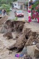 Así fue el momento exacto de la creciente en el río Cuale.