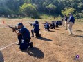 Enseñan a los futuros policías a usar armas