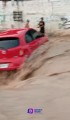 Fuertes corrientes arrastran coches en diversas zonas