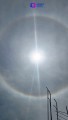 Halo Solar ilumina cielo en CDMX