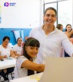 Héctor Santana votó acompañado de su familia