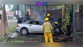 Incendio de vehículo Mercedes Benz en taller de bloquera