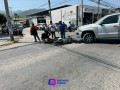 Motociclista se impacta contra vehículo