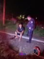 Motociclista sobrevive tras accidente en bache de la Calle Guadalajara.