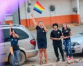 Participa Lía Castro Díaz de León en el Desfile Pride Bahía de Banderas 2024