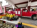 Recibe Ayuntamiento camión de bomberos en donación