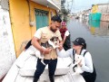 Rescatan a 47 peludos de las inundaciones en Chalco