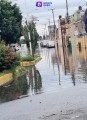 Rescatan familias afectadas por inundaciones en el Estado de México