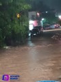 Tormenta arrastra camioneta en Villa de Guadalupe; ocupantes salen ilesos