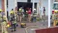 Voraz incendio en tienda El Bodegón en delegación del Pitillal