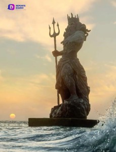 Adiós Poseidón, Profepa  clausura la estatua al no mostrar la autorización de impacto ambiental de la Semarnat