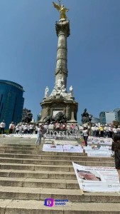 Familiares de personas desaparecidas protestan en la Ciudad de México