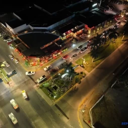 Tráfico intenso en zona de obras en avenida Medina Ascencio